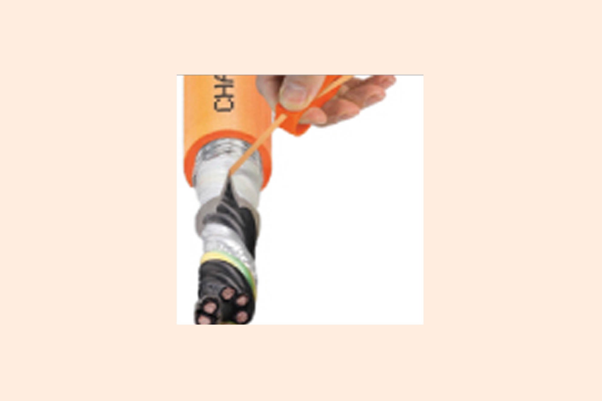 Igus offers 569 cables with the integrated tear strip