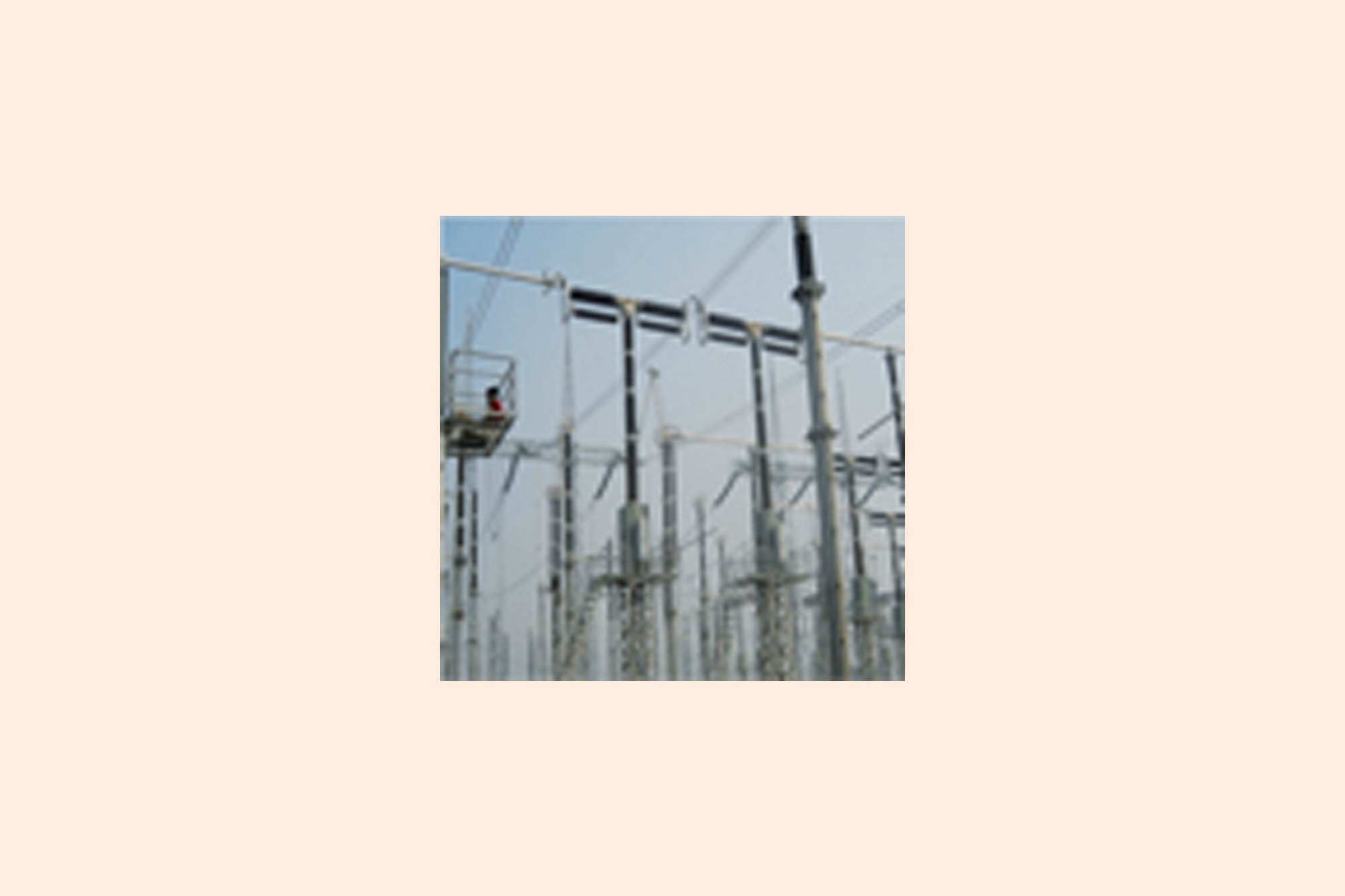 SF6 gas circuit breakers