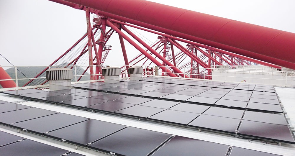 Enerparc installs world’s 1st solar plant on STS cranes