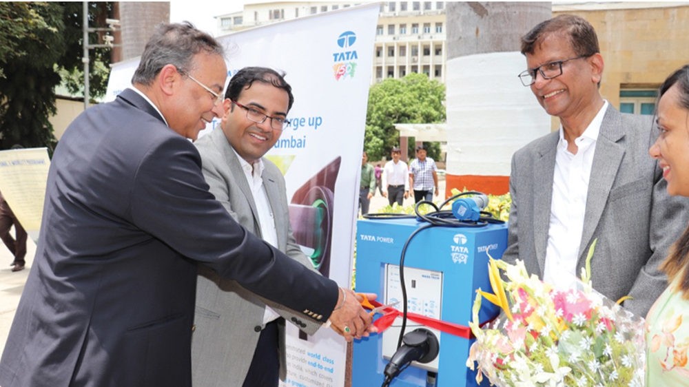 Tata Motors, Maharashtra Govt sign MoU to promote e-mobility