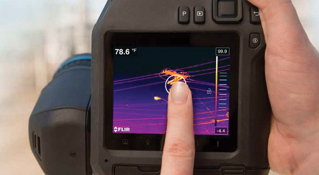 FLIR 1-ToucFLIRh Level/Span to improve thermal image accuracy and contrast