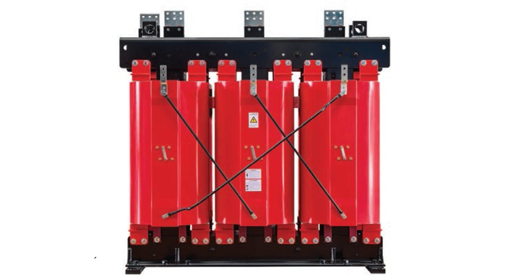 Mobile high-voltage source for on-site insulation testing on dry-type transformers