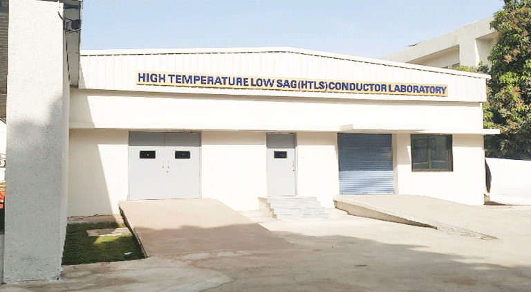 A unique facility for evaluation of HTLS conductors