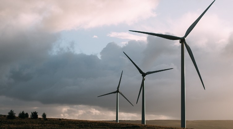 Wind power surging towards achieving 100GW