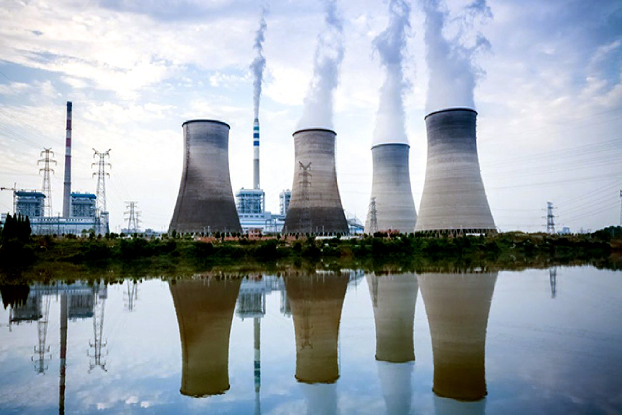 PFC signs MoU with Madhya Pradesh government for ₹26,800 crore power projects