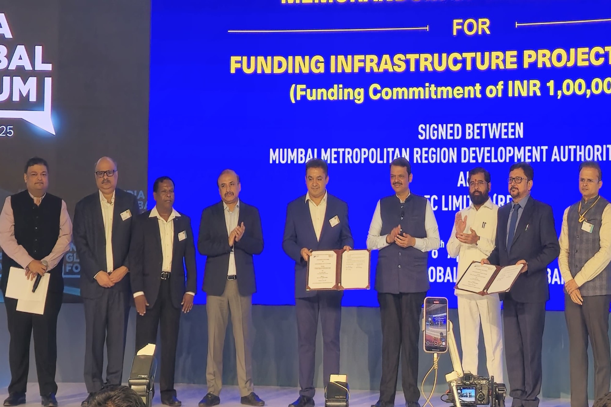 REC Ltd signs MoU with MMRDA for ₹1 lakh cr investment in MMR