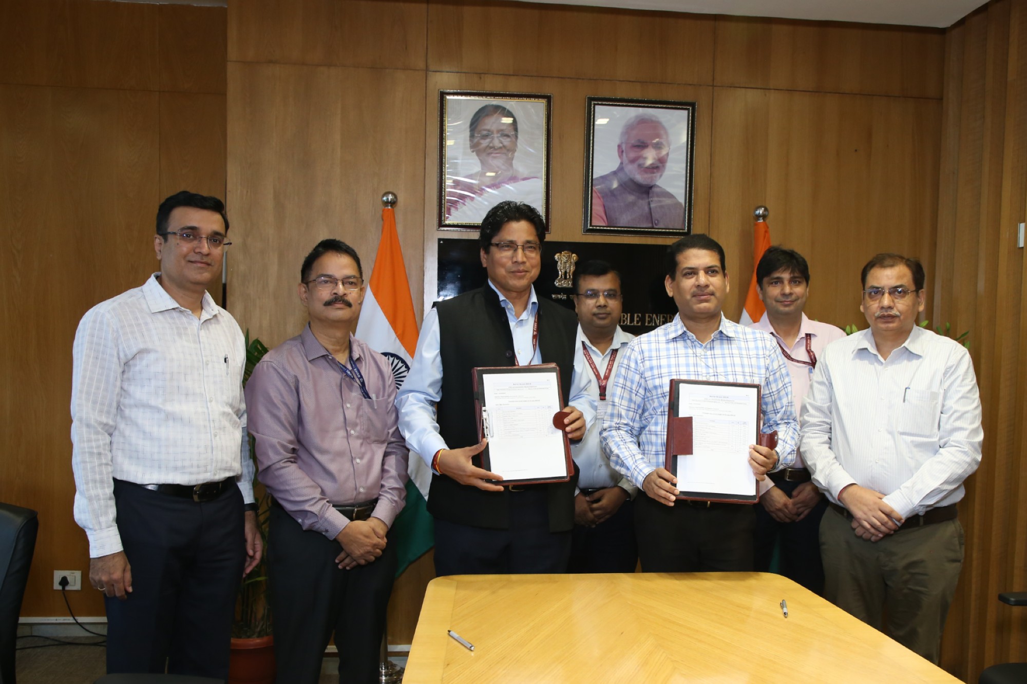 IREDA signs MoU with MNRE to set ₹8,200 crore target for FY 2025-26