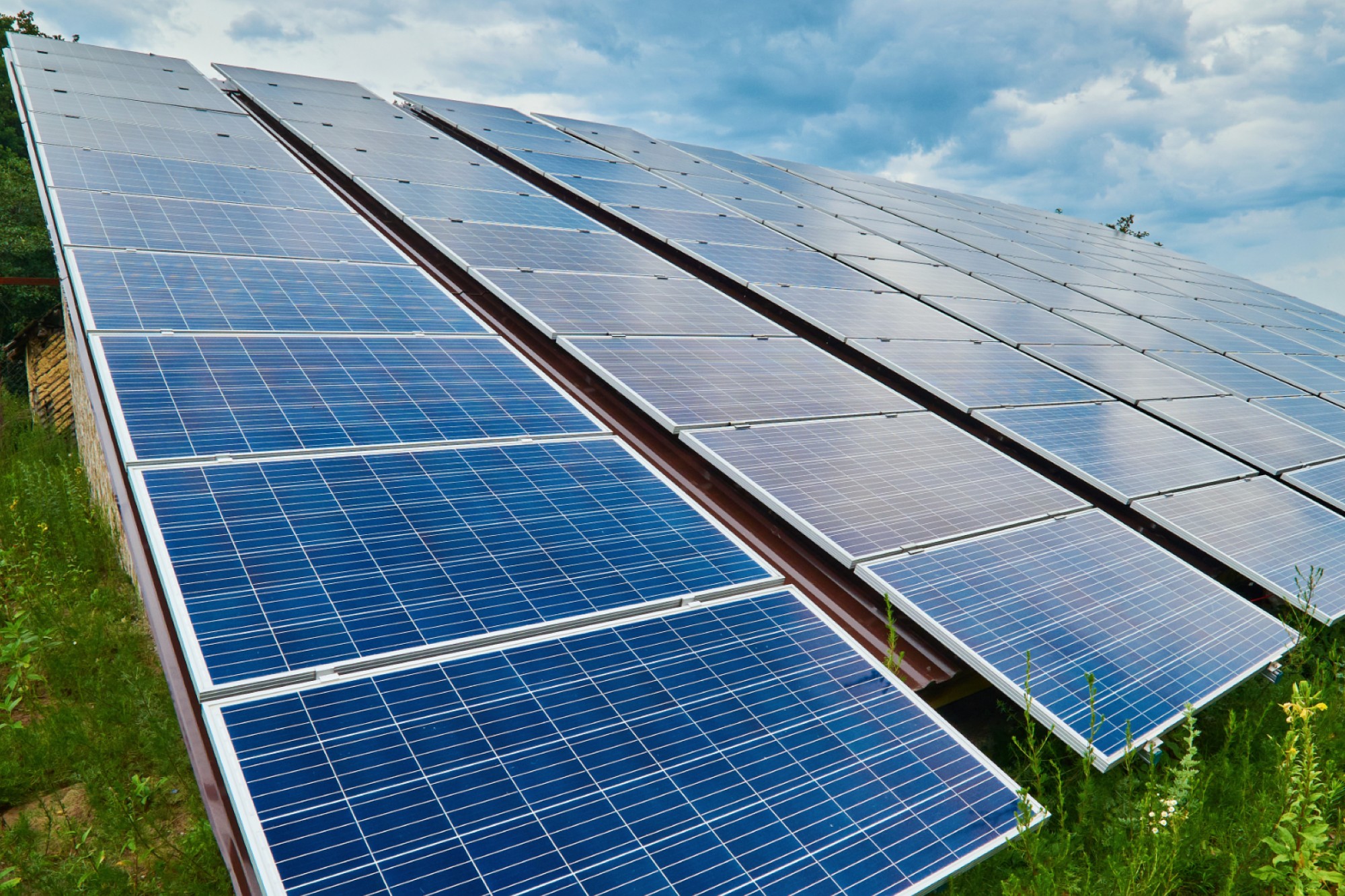 GREW Solar expands global footprint with advanced module launch at RE+ 2025