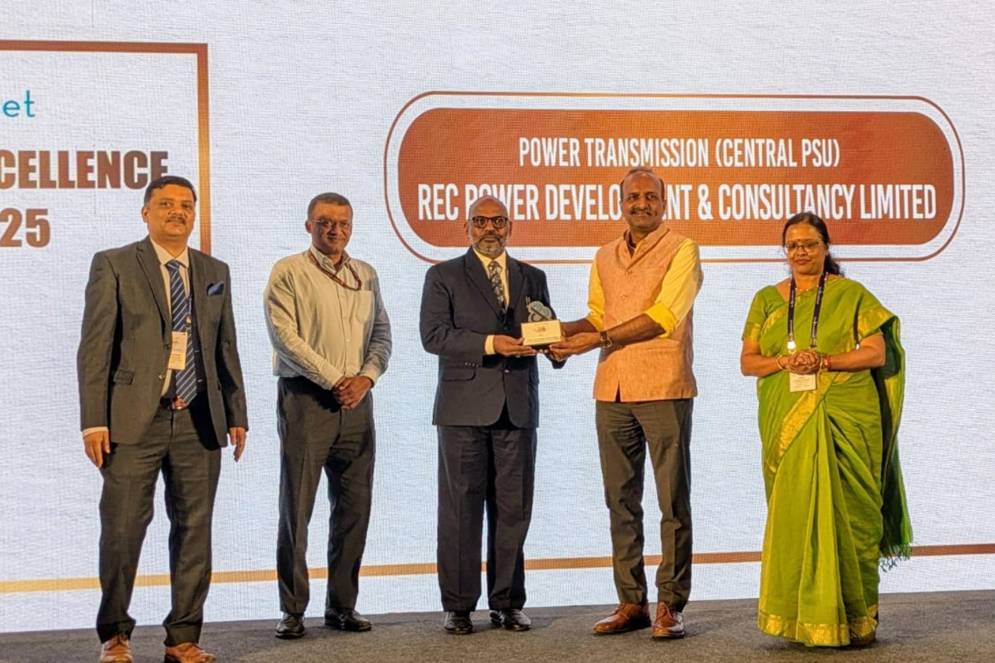 REC, RECPDCL receives Best Financial Services Company award and Best Power Transmission Company award